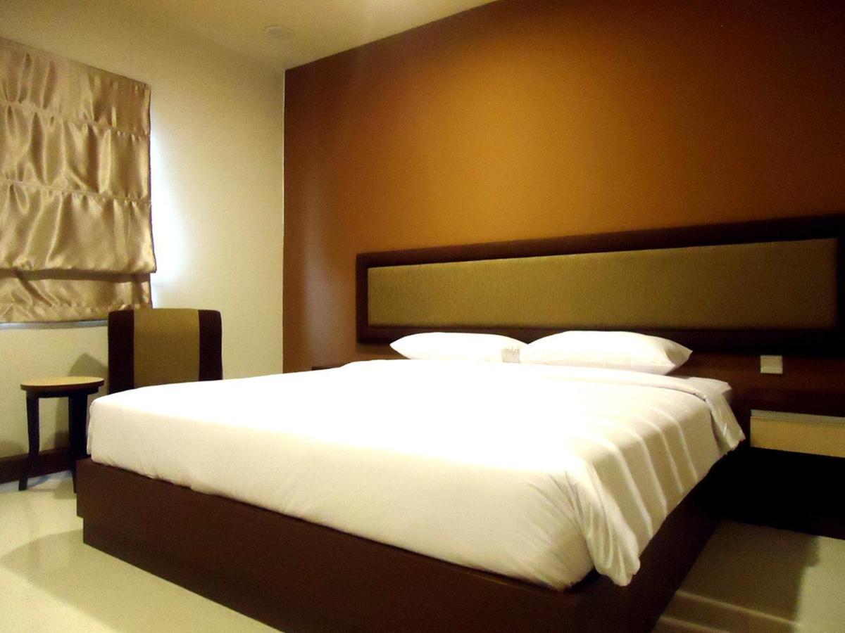 Hotel Olive Tangerang Exteriér fotografie