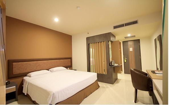 Hotel Olive Tangerang Exteriér fotografie