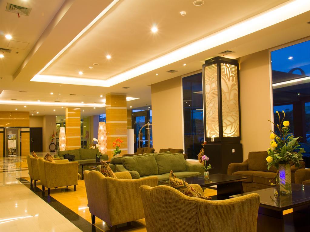Hotel Olive Tangerang Exteriér fotografie