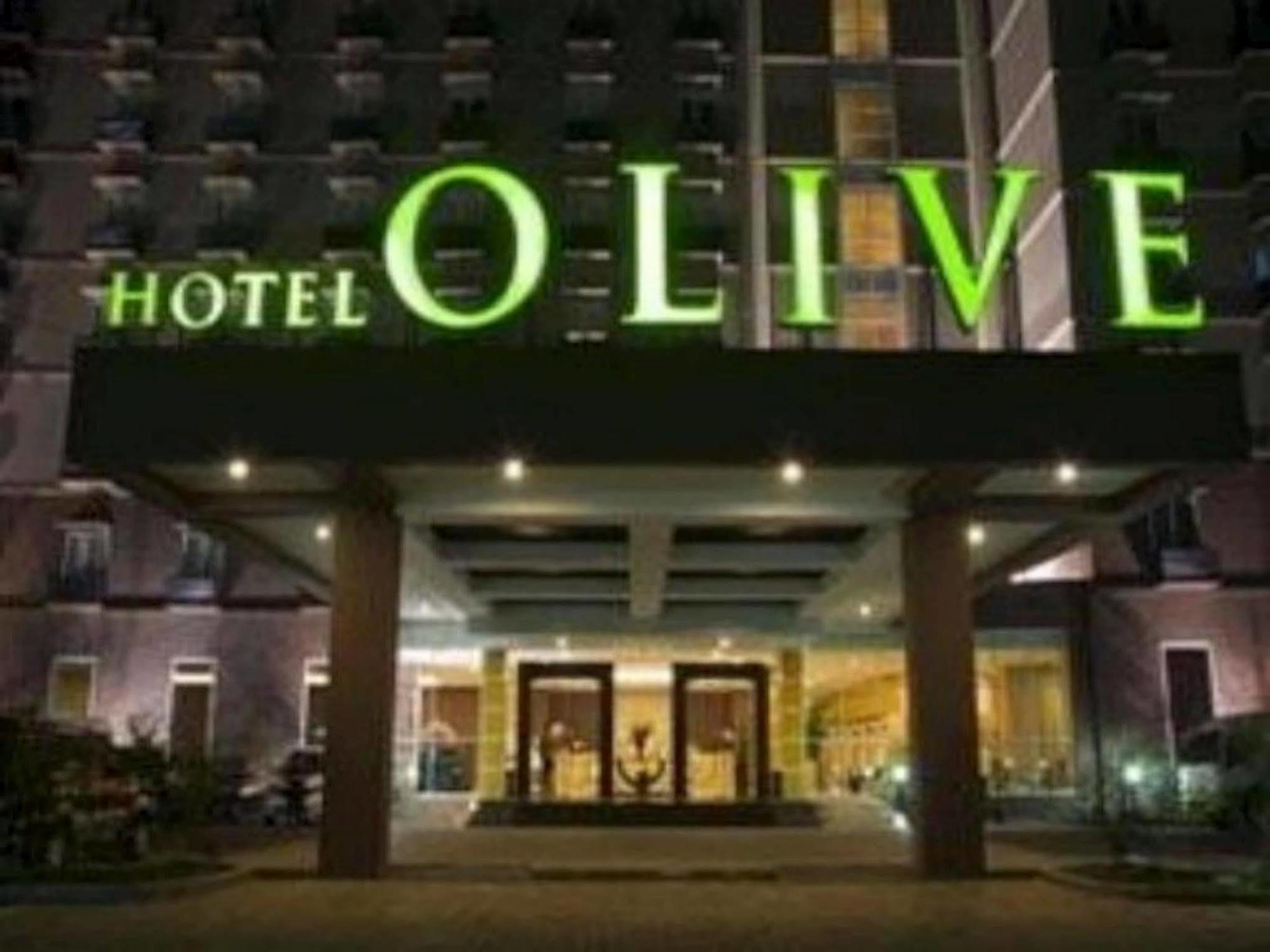 Hotel Olive Tangerang Exteriér fotografie