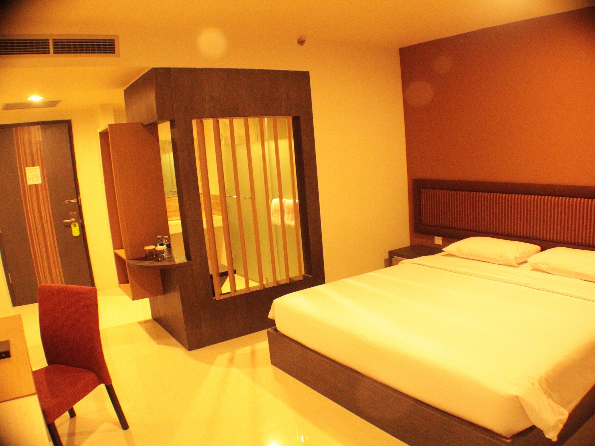 Hotel Olive Tangerang Exteriér fotografie